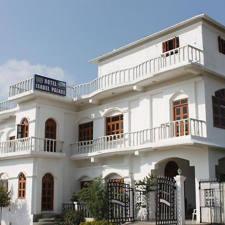 Hotel Isabel Palace Khajurāho Exteriör bild